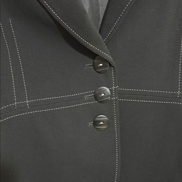 Marks & Spencer Women's Black Blazer - Picture 2 of 7